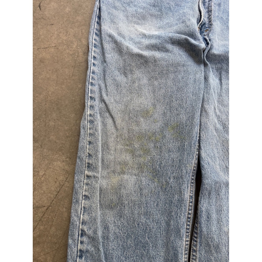 Vintage Levi's 505 Made In Canada - Picture 5 of 9